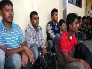 Niat ke Malaysia, 14 Orang Warga Asal Bangladesh Ditelantarkan Supir di Tengah Jalan