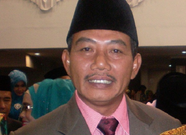 Diskes Pekanbaru Diminta Segera Bagikan Abate ke Warga