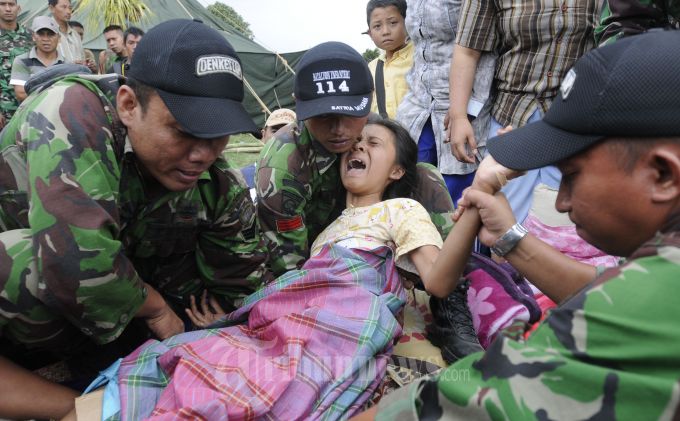 Bantu Korban Gempa Aceh, Pemprov Riau dan Pemko Pekanbaru Kirim Mie Instan dan 500 Kg Beras