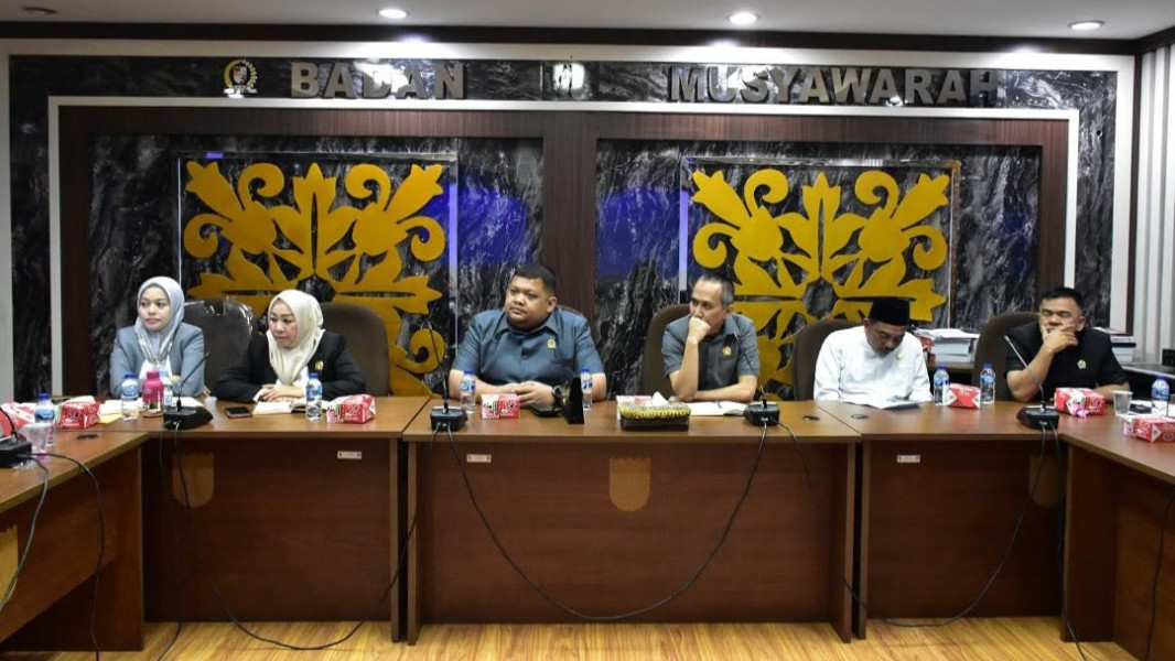 Komisi III Hearing dengan Dinkes dan Puskesmas se-Kota Pekanbaru, Bahas Peningkatan Pelayanan Kesehatan