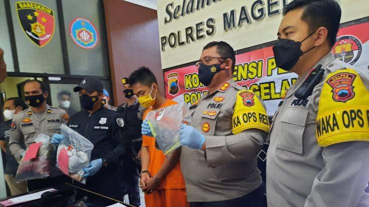 Bunuh Calon Mertua Gara-gara Diminta Kembalikan Motor Pemberian