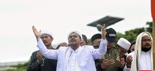 Pengamat: Rizieq Shihab Jadi Simbol Oposisi Jokowi