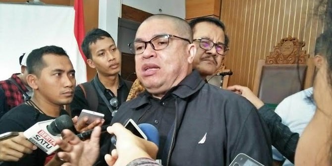 Razman Nasution Dipolisikan, Diduga Pakai Ijazah Palsu