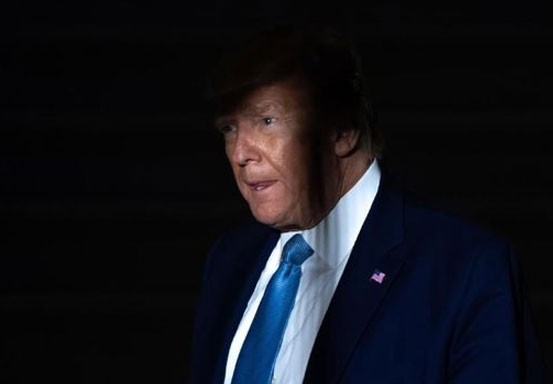 Senator Angkat Sumpah, Sidang Pemakzulan Trump Siap Dimulai