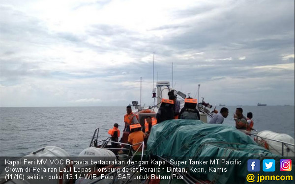 Kapal Feri Bermuatan 153 Orang Tabrakan di Perairan Bintan