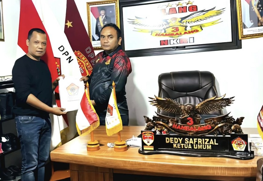 Muflihun Resmi Terima Mandat Pimpin Elang Tiga Hambalang Pekanbaru, Siap Bentuk Organisasi Pro Rakyat