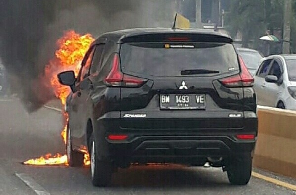 Lagi, Xpander Terbakar di Pekanbaru saat OTR