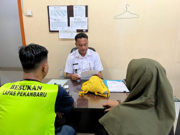 Lapas Kelas IIA Pekanbaru Gagalkan Penyelundupan HP untuk Napi