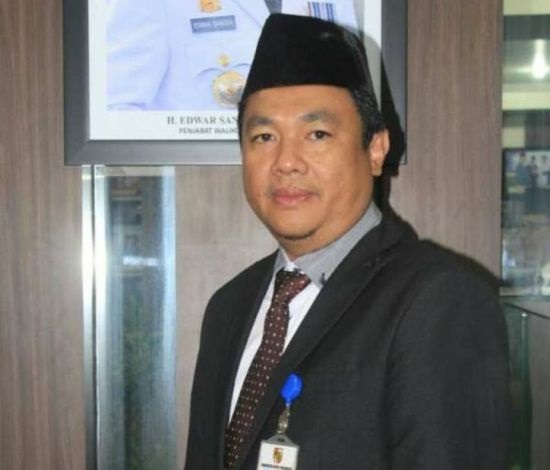 Jelang Dibacakan SK, Kadiskominfo Pekanbaru Firmansyah Eka Putra Mendadak 'Hilang'