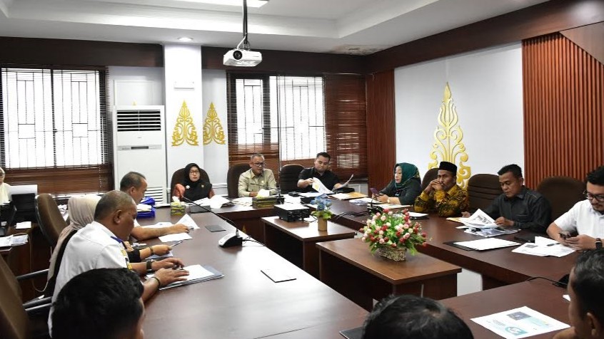 Komisi II DPRD Pekanbaru Dorong Digitalisasi Parkir, QRIS Jadi Solusi Praktis