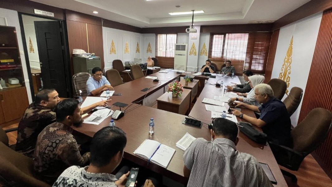Komisi II DPRD Pekanbaru Gelar Hearing dengan Pelaku Usaha Ritel Bahas Pajak dan Kontribusi PAD