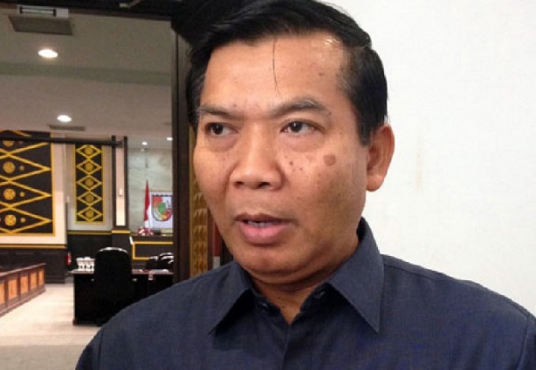 Firdaus dan Keluarga Keluar Rumah Dinas Hari Ini