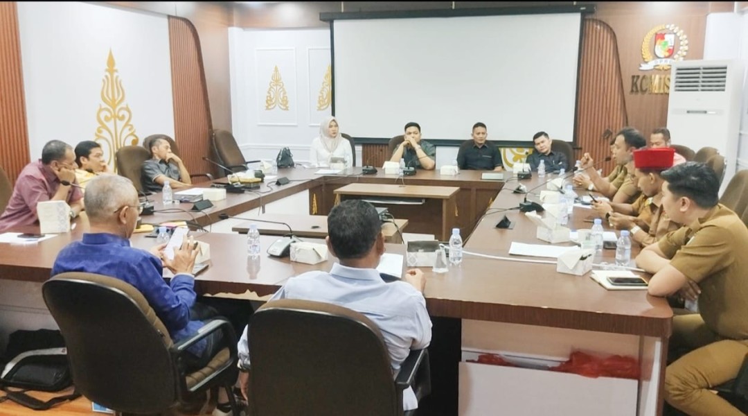 Komisi IV DPRD Pekanbaru Bahas Evaluasi LPS, Fokus pada Penanganan Sampah Kota