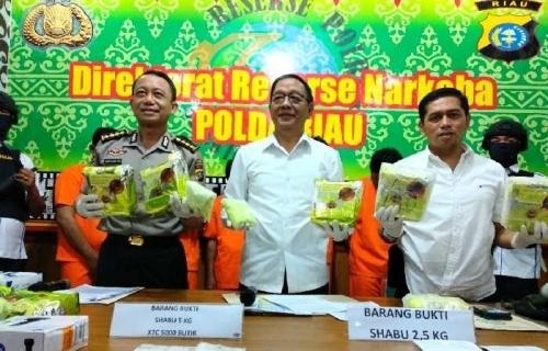 Dalam 3 Bulan Terakhir, Kepolisian di Riau Amankan 637 Tersangka Narkoba dan Sita 46 Kg Lebih Sabu s