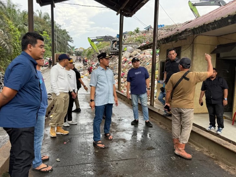 Wali Kota Pekanbaru: Iuran Sampah Ditagih RT/RW, DLHK Fokus Pelayanan