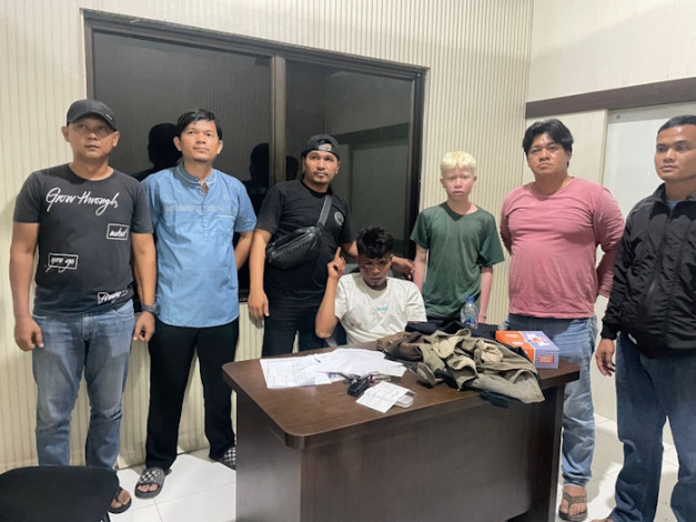 Bikin Konten Menghina Agama, Pemuda Bengkalis Dikepung Warga dan Diamankan Polisi