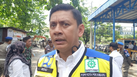 Hadapi Musim Hujan, PUPR Pekanbaru Optimalkan Normalisasi Saluran Air Antisipasi Banjir