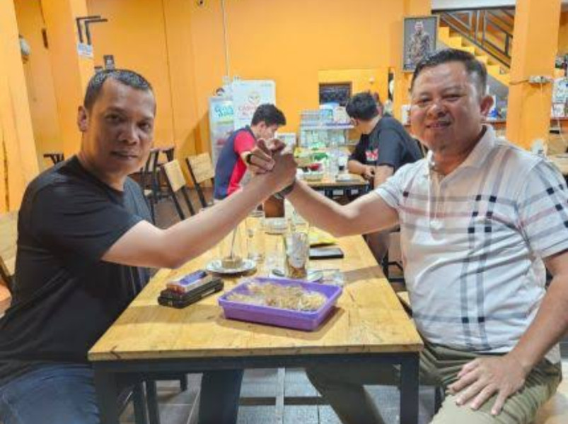 Viral! Mantan Pejabat Walikota Pekanbaru, Muflihun, Diisukan Maju Pilkada Bersama Ustadz Kondang