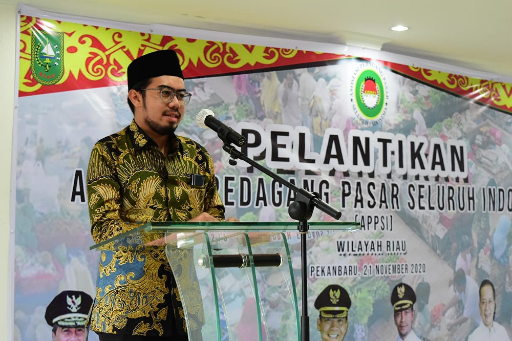 Pelantikan APPSI Riau, Pimpinan DPRD Ginda Minta Pengurus Bantu Pemerintah