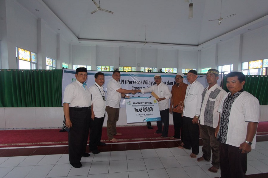 PLN WRKR Kucurkan Dana 48 Juta Untuk Pembangunan Rumah Ibadah di Tenayan Raya