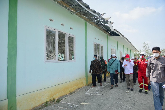 Tinjau Semburan Gas dan Lumpur di Ponpes Tenayan Raya, Gubernur Riau Minta Pihak Terkait Lakukan Tin