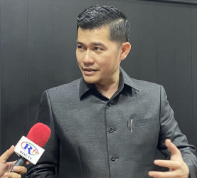 DPRD Pekanbaru Soroti PKL Makin Marak, Minta Penertiban Tak Hanya di HR Soebrantas