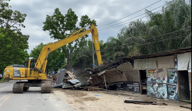 Bangunan Liar di SM Amin Pekanbaru Dibongkar, Pemko Tindak Tegas Pelanggar