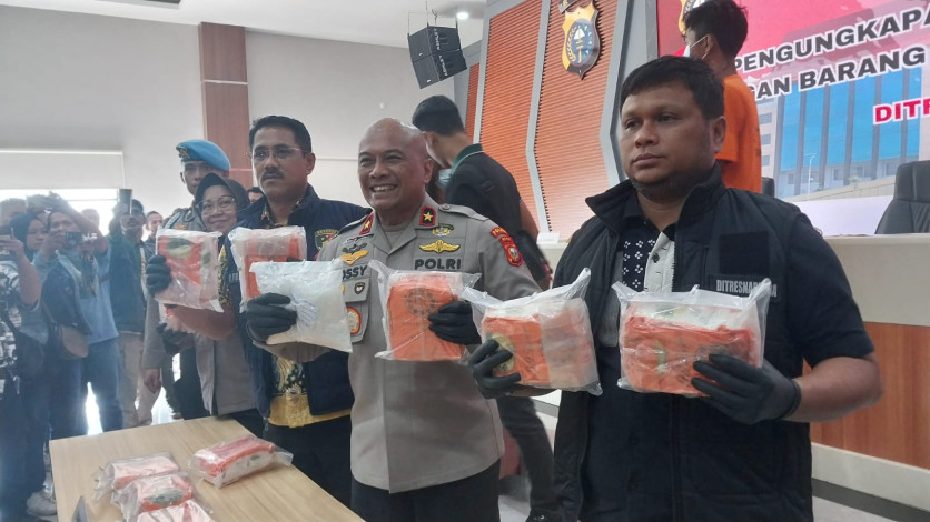 14,96 Kg Sabu Diamankan, Polda Riau Tangkap Pasangan Kurir Narkoba