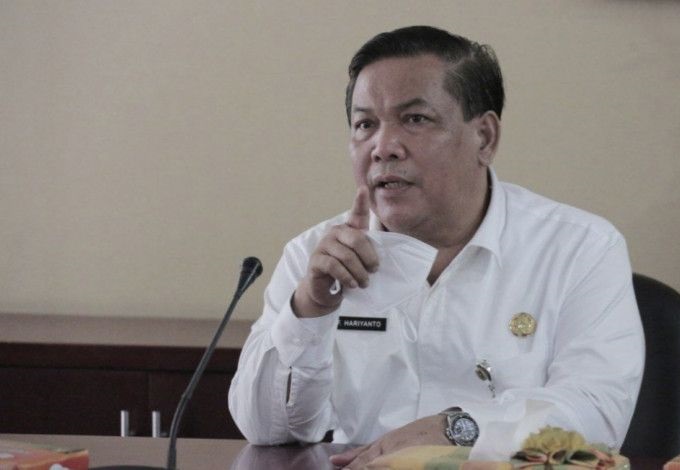 Bantah Diperiksa KPK sebagai Saksi Kasus Dugaan Korupsi APBD Riau, SF Hariyanto: Saya hanya Antar Be