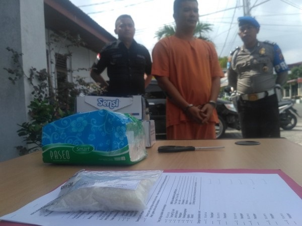 Ditres Narkoba Polda Riau Musnahkan 122,5 Gram Sabu