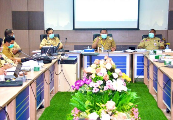 Bupati Kampar Minta Kades Pertajam Pemahaman Masyarakat Tentang Bahaya Covid-19