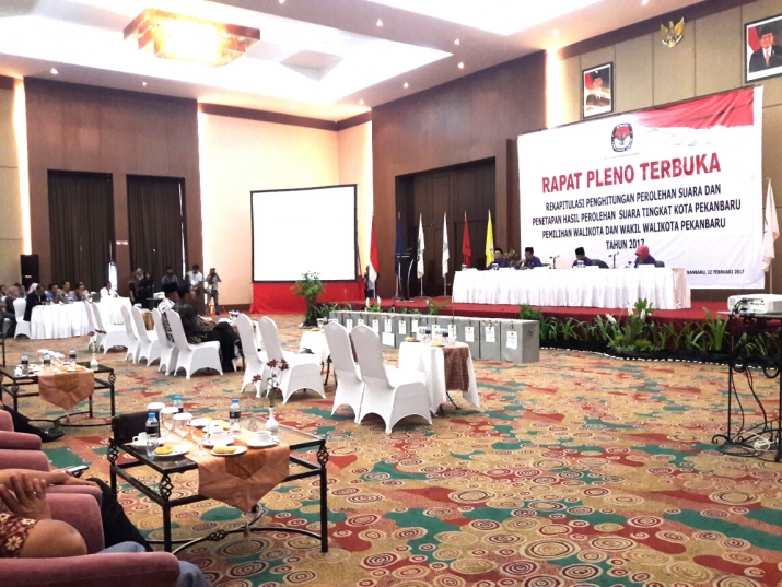 Firdaus - Ayat Menang Telak