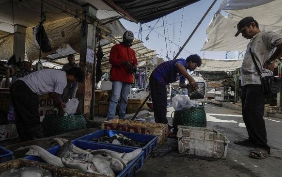 Nasib 'Ambyar' Nelayan Usai Bocor Minyak Menggelegar