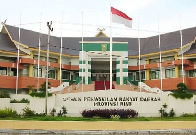 Apa Penyebab, Bendahara Pengeluaran Sekretariat DPRD Riau Mundur dari Jabatan?