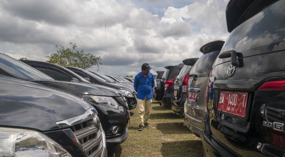Selama Libur Cuti Bersama Lebaran, Mobil Dinas Pemprov Riau Dikumpulkan